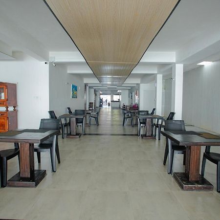 Hotel Lucky Seven Hikkaduwa Esterno foto